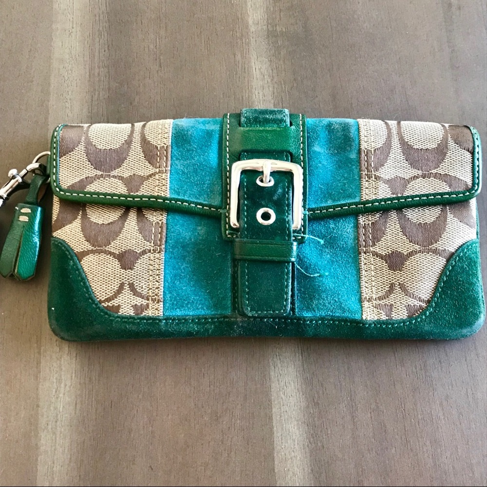 Y2K Vintage Coach Wristlet